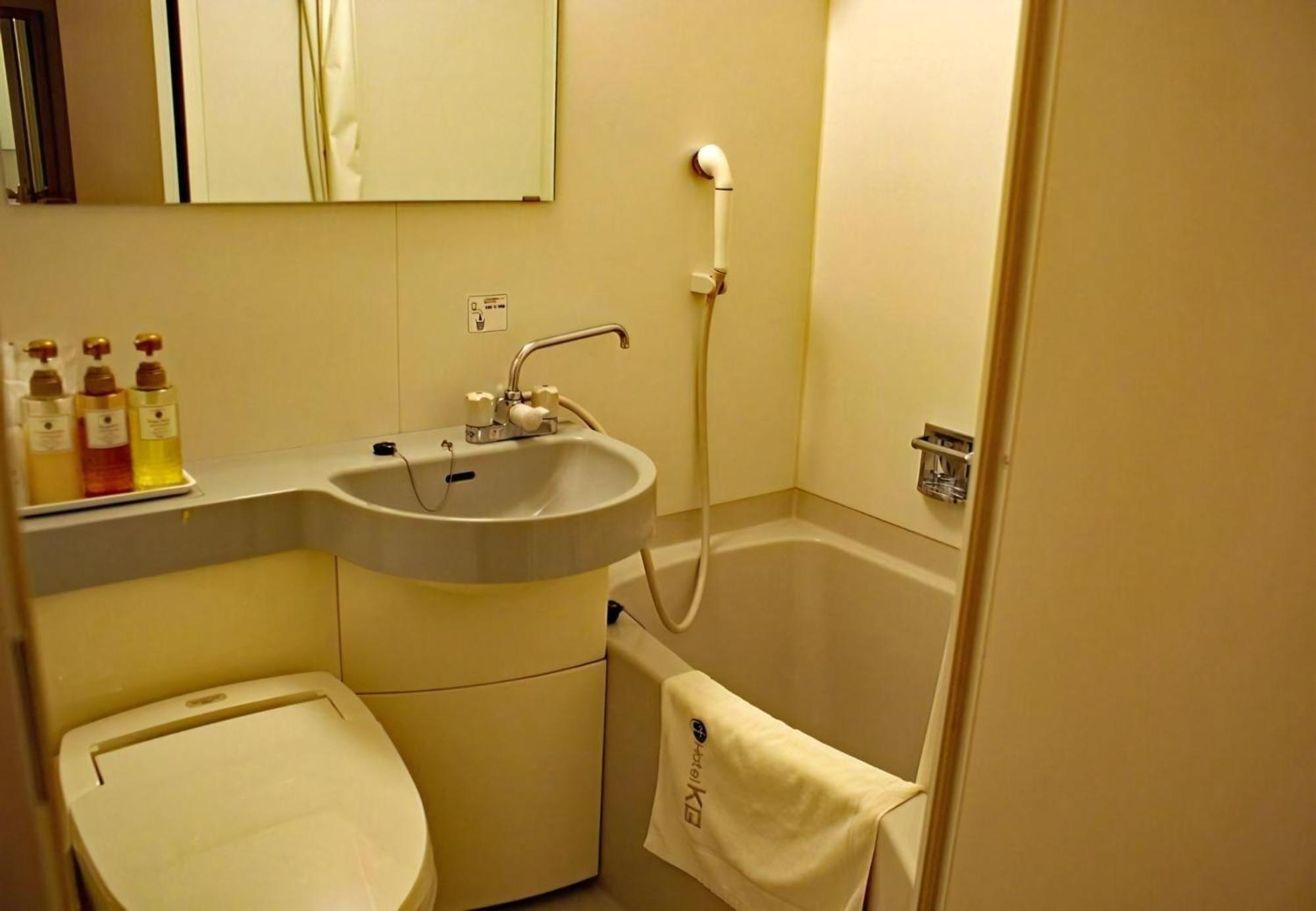 Business Hotel Kg Oita Ngoại thất bức ảnh